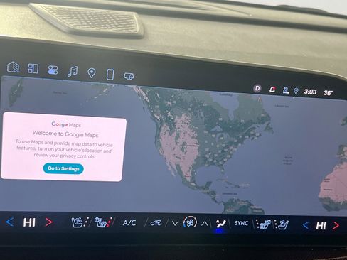 Used 2024 Chevrolet Traverse RS w/ LPO, Floor Liner Package image 13