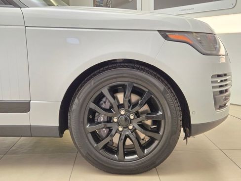 Used 2018 Land Rover Range Rover HSE AWD/4WD image 8