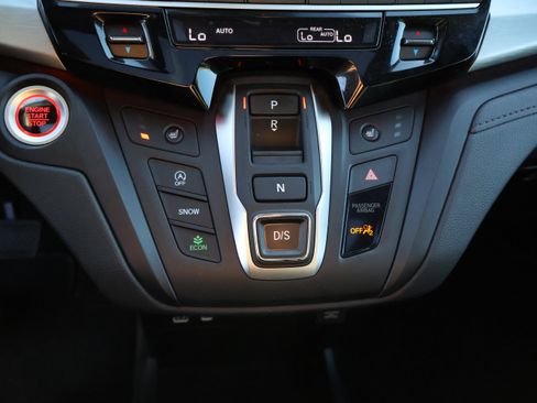 Used 2025 Honda Odyssey Sport-L image 30