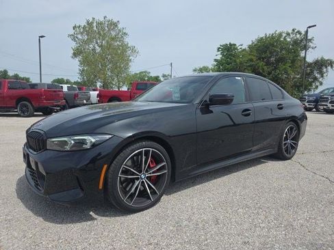 Used 2023 BMW 330i xDrive Sedan w/ M Sport Package AWD/4WD image 3