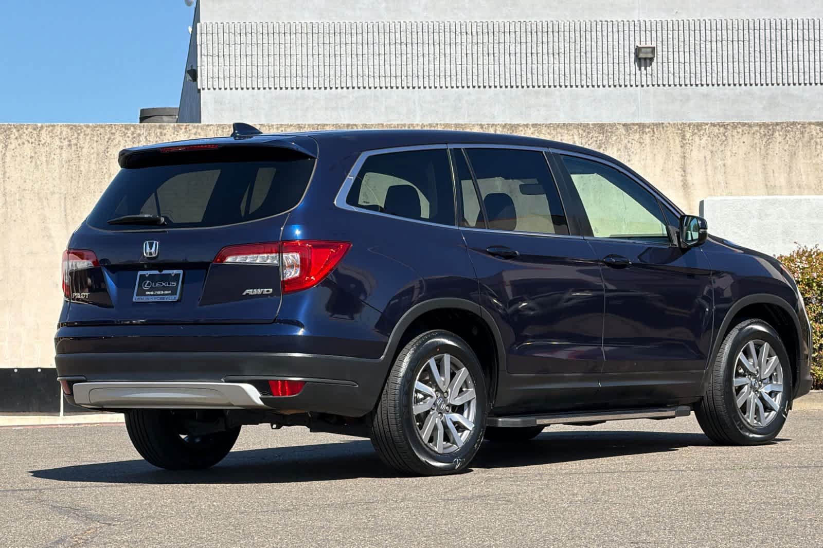 Used 2019 Honda Pilot EX-L image 2
