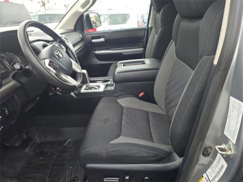 Used 2014 Toyota Tundra SR5 image 8