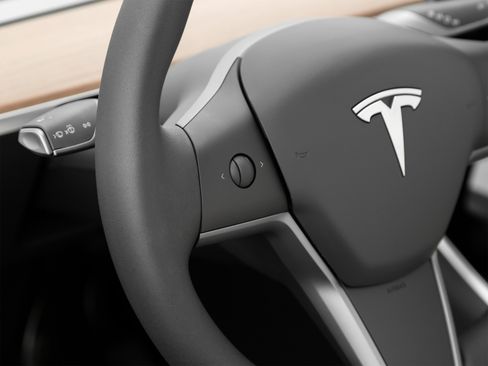 Used 2021 Tesla Model Y Long Range AWD/4WD image 46