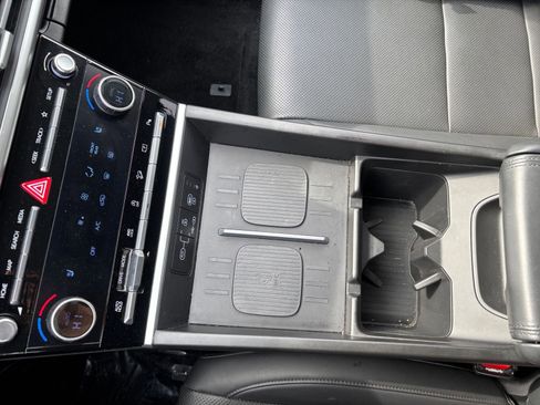 Used 2025 Hyundai Santa Fe SEL image 44