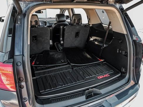 Used 2018 GMC Acadia Denali w/ Technology Package image 62