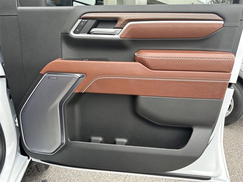 Certified 2026 GMC Sierra 2500 Denali Ultimate image 38