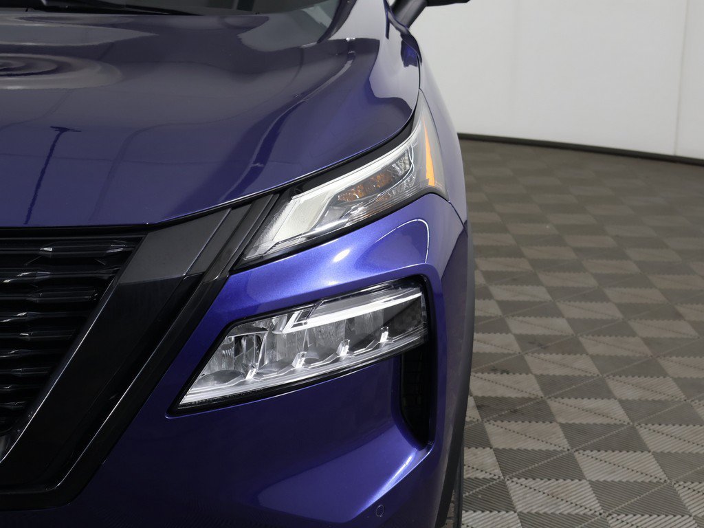 Used 2023 Nissan Rogue SL w/ SL Premium Package FWD image 16
