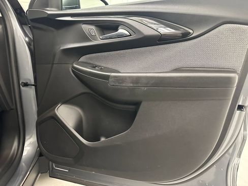 Used 2021 Chevrolet TrailBlazer LS AWD/4WD image 25