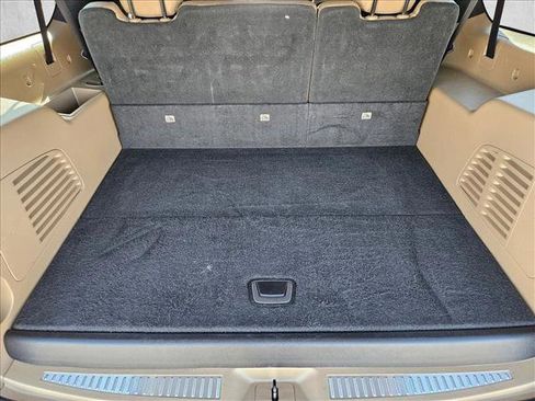 Used 2018 Cadillac Escalade ESV Platinum image 6