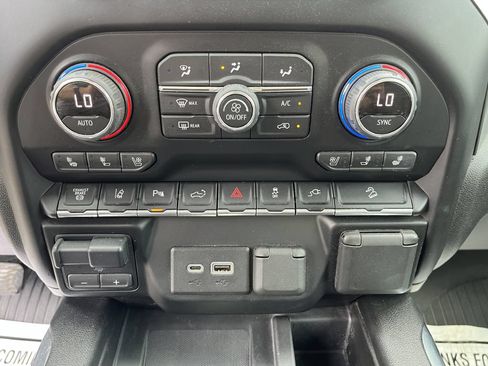 Used 2020 Chevrolet Silverado 3500 LTZ w/ LTZ Premium Package AWD/4WD image 22