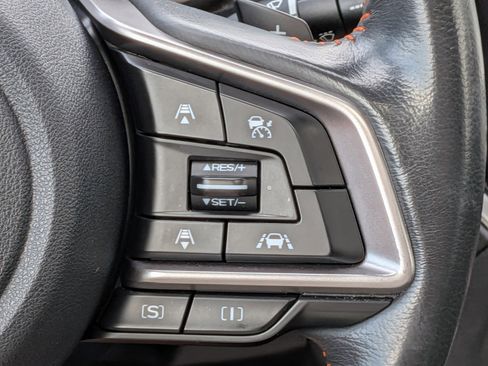 Used 2020 Subaru Crosstrek 2.0i Limited w/ Moonroof Package w/Navigation image 26