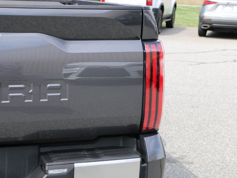 Used 2022 Toyota Tundra Limited w/ TRD Off-Road Package image 7