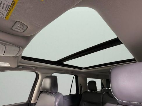 Used 2025 Ford Expedition Max Active image 31