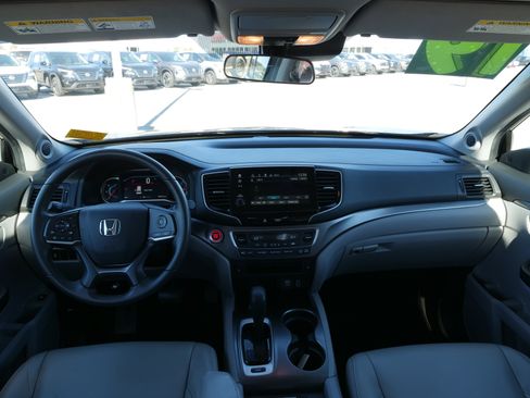 Used 2019 Honda Pilot EX image 19
