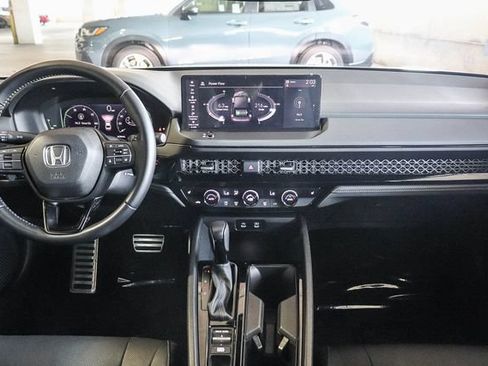 Used 2024 Honda Accord Sport image 14