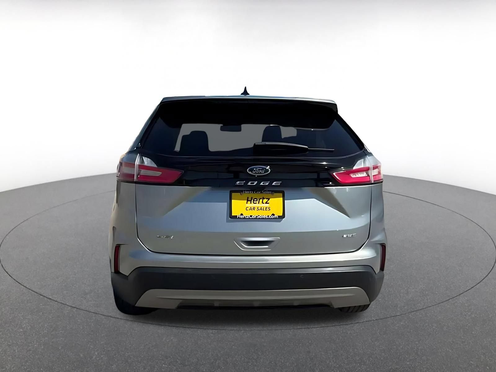 Used 2024 Ford Edge SEL AWD/4WD image 12