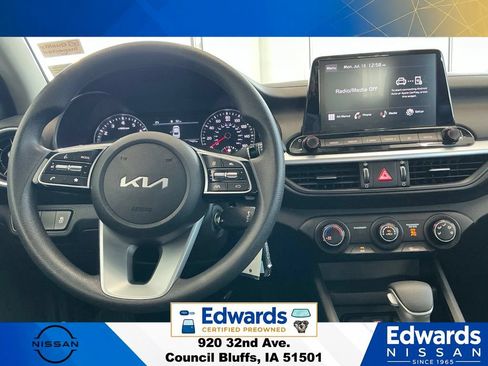 Used 2023 Kia Forte LXS w/ LXS Technology Package FWD image 14