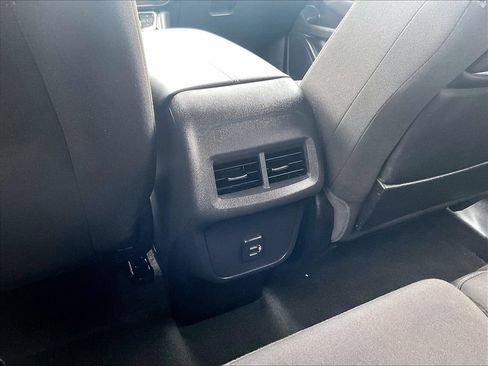 Used 2023 GMC Terrain SLE w/ Driver Convenience Package AWD/4WD image 34