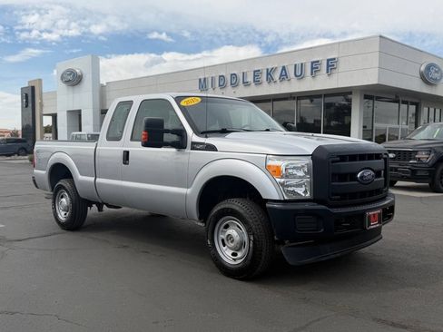 Used 2015 Ford F250 XL w/ Power Equipment Group AWD/4WD image 1