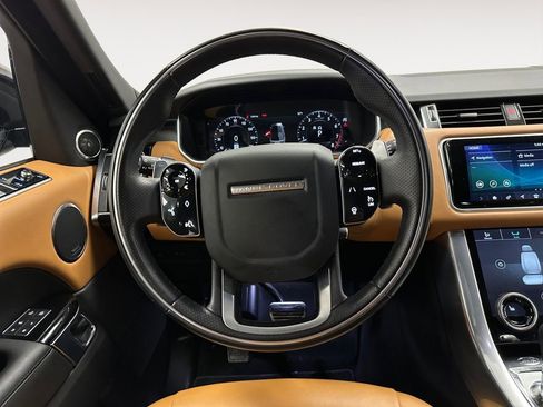 Used 2022 Land Rover Range Rover Sport HSE Dynamic image 12