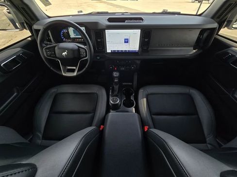 Used 2024 Ford Bronco Big Bend image 25