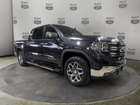 Used 2022 GMC Sierra 1500 SLT w/ SLT Premium Plus Package image 1