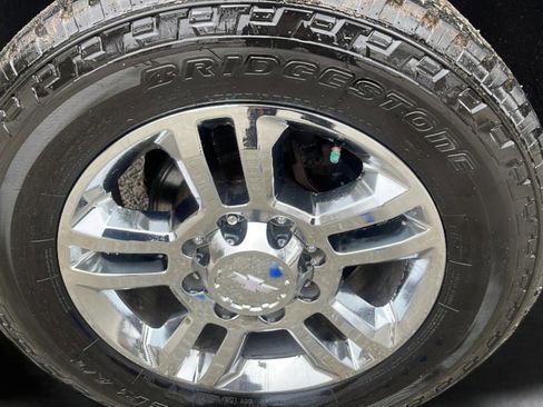 Used 2016 Chevrolet Silverado 2500 High Country w/ Duramax Plus Package image 15