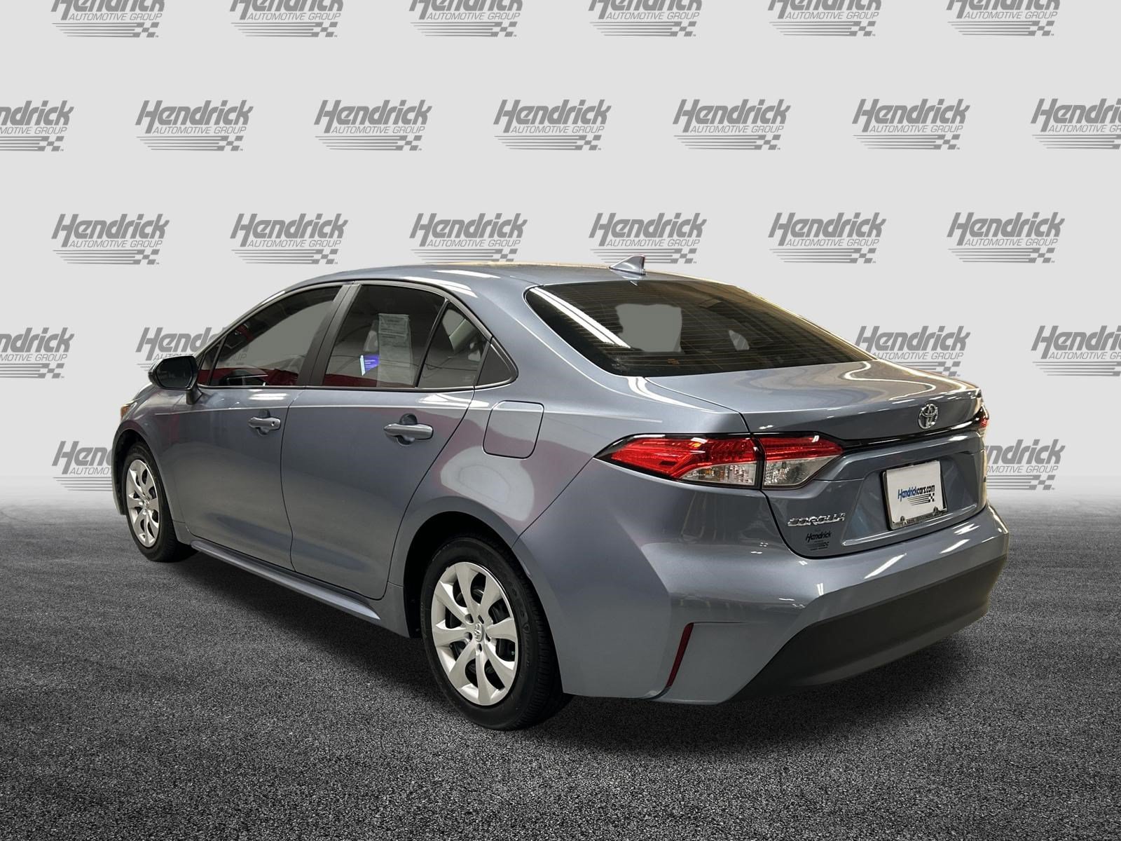 Used 2025 Toyota Corolla LE FWD image 8