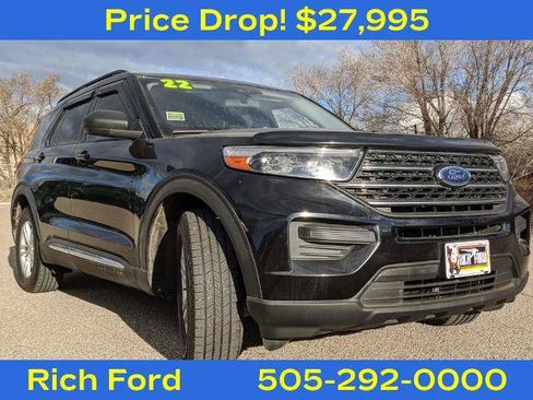 Certified 2022 Ford Explorer XLT image 24