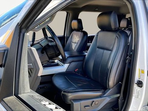 Used 2020 Ford F250 Lariat w/ Lariat Value Package image 15