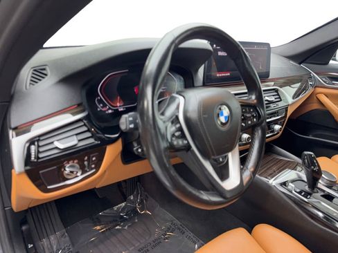 Used 2022 BMW 530i xDrive w/ Convenience Package AWD/4WD image 50