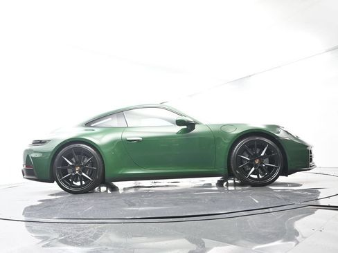 Certified 2025 Porsche 911 Carrera RWD image 54