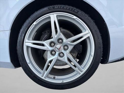 Used 2021 Chevrolet Corvette Stingray Preferred Cpe w/ 2LT image 9