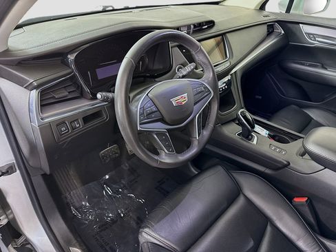 Used 2018 Cadillac XT5 Luxury image 23