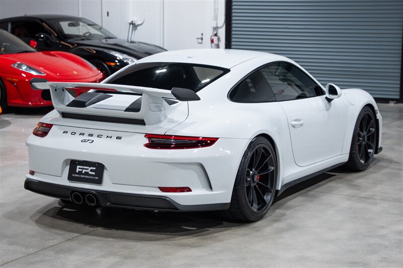 Used 2018 Porsche 911 GT3 RWD image 6