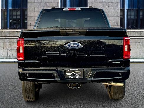 Certified 2022 Ford F150 XL w/ STX Appearance Package image 4