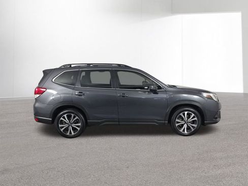 Used 2023 Subaru Forester Limited AWD/4WD image 43