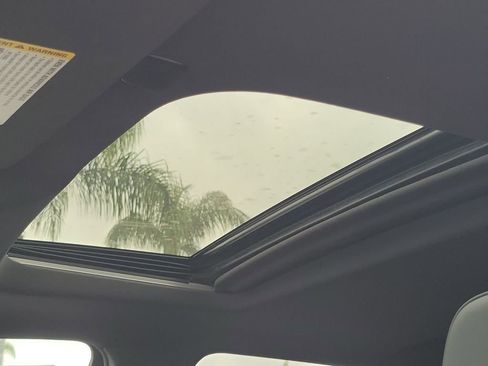 Used 2024 GMC Sierra 2500 AT4 w/ AT4 Premium Plus Package image 18