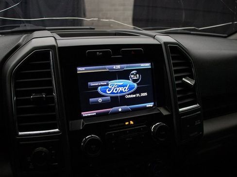 Used 2015 Ford F150 XLT w/ Equipment Group 302A Luxury image 32