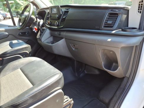 Certified 2024 Ford Transit 250 148 Medium Roof Extended AWD image 7