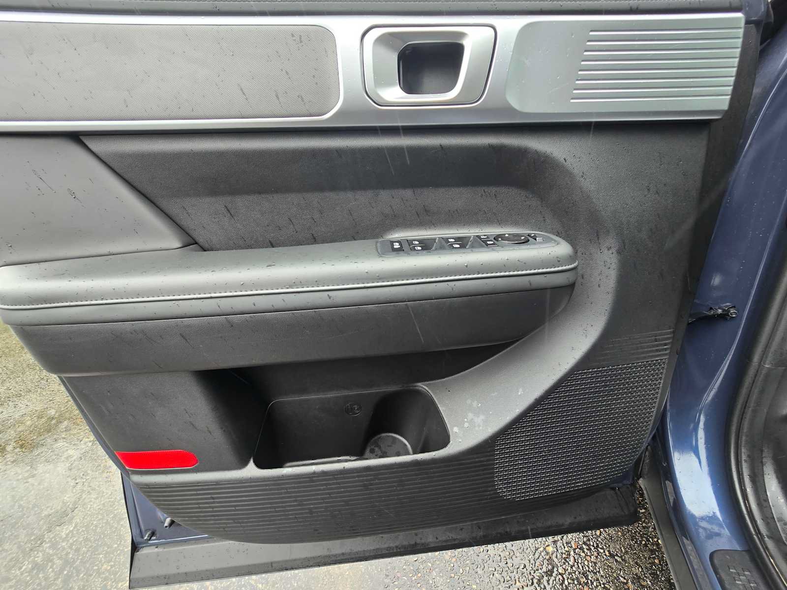 Used 2026 Hyundai Santa Fe SEL AWD/4WD image 16