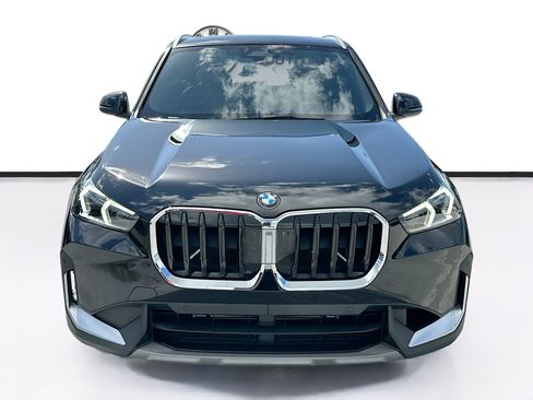 Used 2023 BMW X1 xDrive28i w/ Convenience Package AWD/4WD image 2