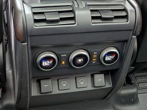 Used 2022 Land Rover Defender 110 X-Dynamic HSE image 21