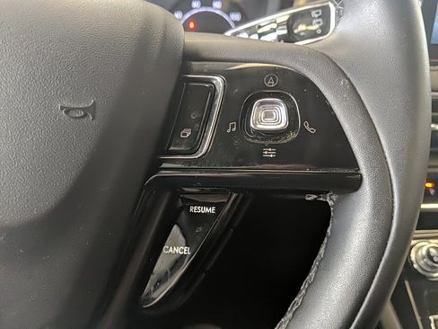 Used 2022 Lincoln Corsair AWD w/ Equipment Group 101A image 16