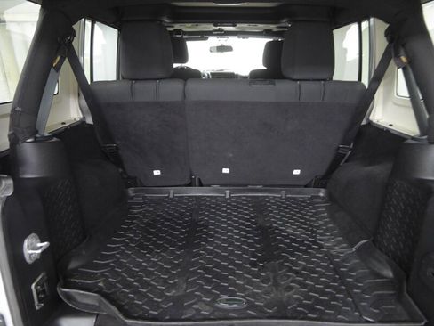 Used 2011 Jeep Wrangler Unlimited Sport AWD/4WD image 31