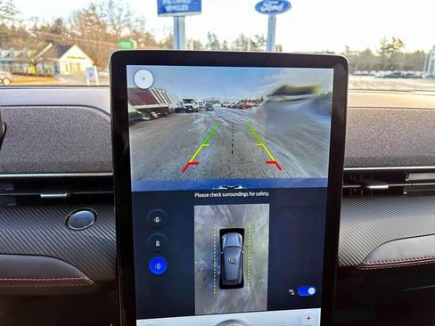 Used 2025 Ford Mustang Mach-E Premium w/ Sport Appearance Package image 23