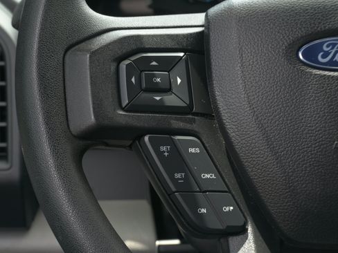 Used 2017 Ford F150 XL w/ Equipment Group 101A Mid AWD/4WD image 18