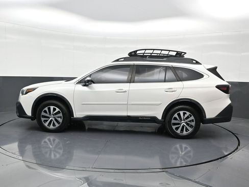 Used 2021 Subaru Outback 2.5i image 2