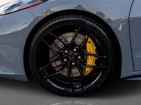 Used 2025 Chevrolet Corvette Z06 image 21