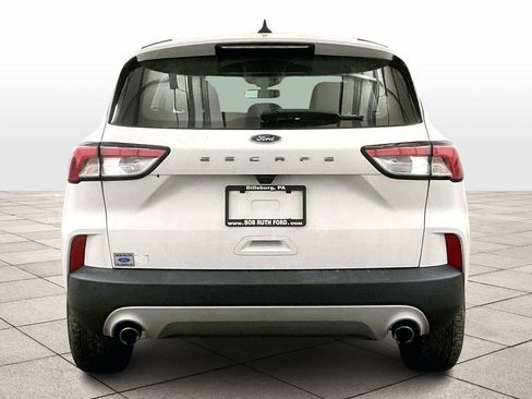Certified 2022 Ford Escape S image 4